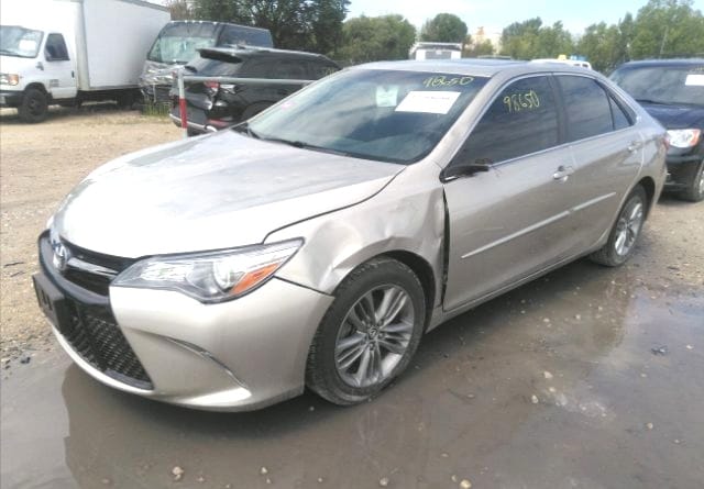2015 Toyota Camry Le vin: 4T1BF1FK4FU480823