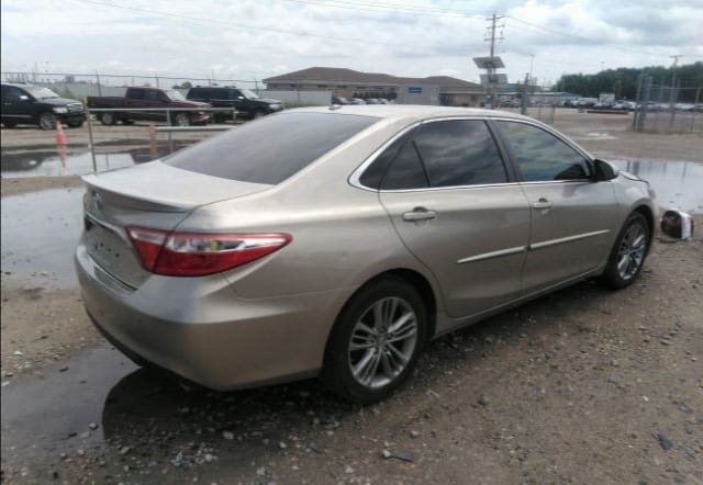 2015 Toyota Camry Le vin: 4T1BF1FK4FU480823