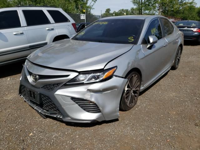 2018 Toyota Camry SE Silver 2.5L Engine VIN: JTNB11HK1J3023008