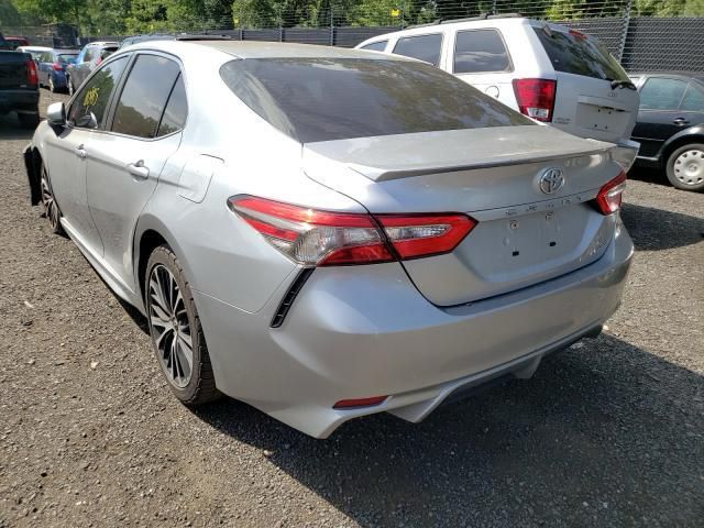 2018 Toyota Camry SE Silver 2.5L Engine VIN: JTNB11HK1J3023008