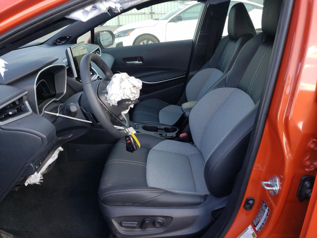 TOYOTA COROLLA XS 2025 – 2.0L 4 Performance Vehicle | VIN: JTNC4MBE5S3237579