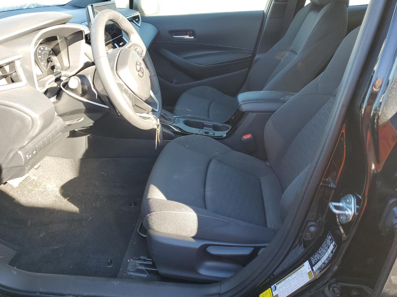 TOYOTA COROLLA SE 2025 | 2.0L 4 | VIN: JTND4MBE6S3233755