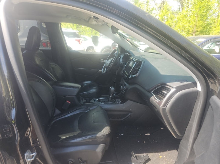 Jeep Cherokee Limited 2019 – Leather Interior, 2.4L, FWD | VIN: 1C4PJLDBXKD300472