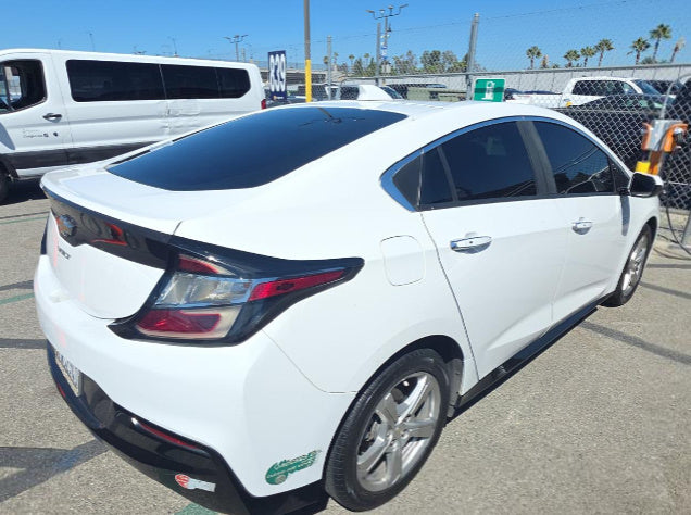 Chevrolet Volt 2LT 2017 – Plug-In Hybrid Hatchback, Heated Seats | VIN: 1G1RC6S56HU188028