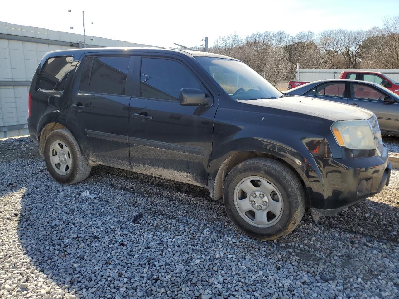 2011 HONDA PILOT LX - 5FNYF3H28BB003144