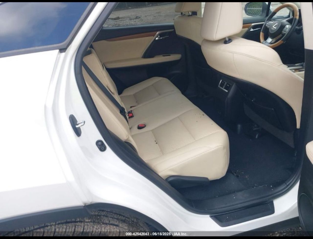 Lexus RX 450h 2022 White AWD Hybrid SUV – VIN: 2T2HGMDA3NC091105