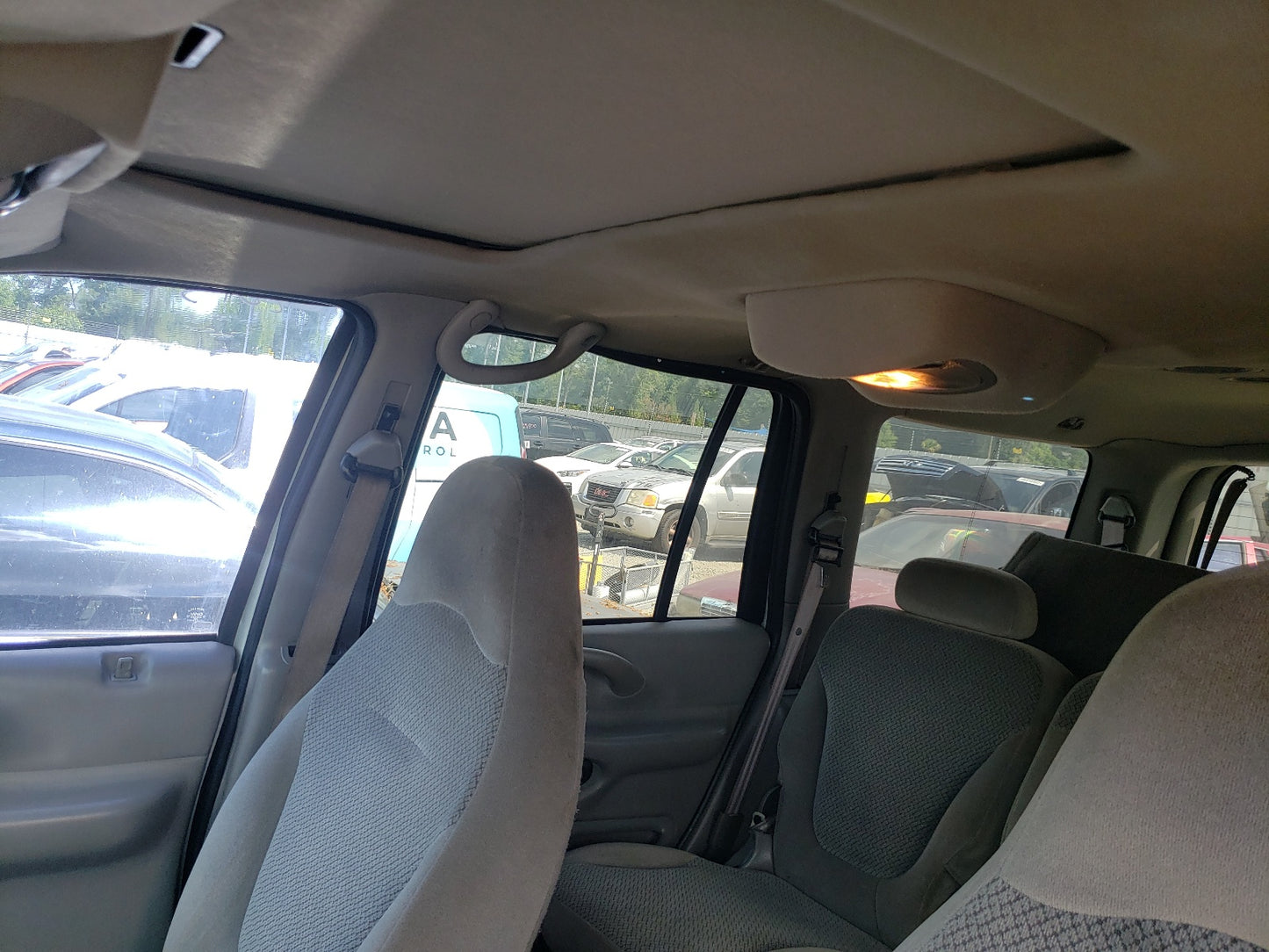 2001 FORD EXPEDITION - 1FMRU15W61LB03496