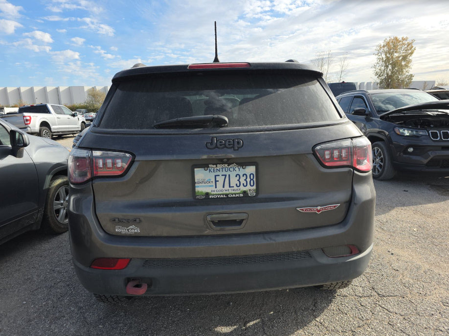 Jeep Compass 2019 – 2.4L 180HP 4x4 SUV | VIN: 3C4NJDDB3KT712806