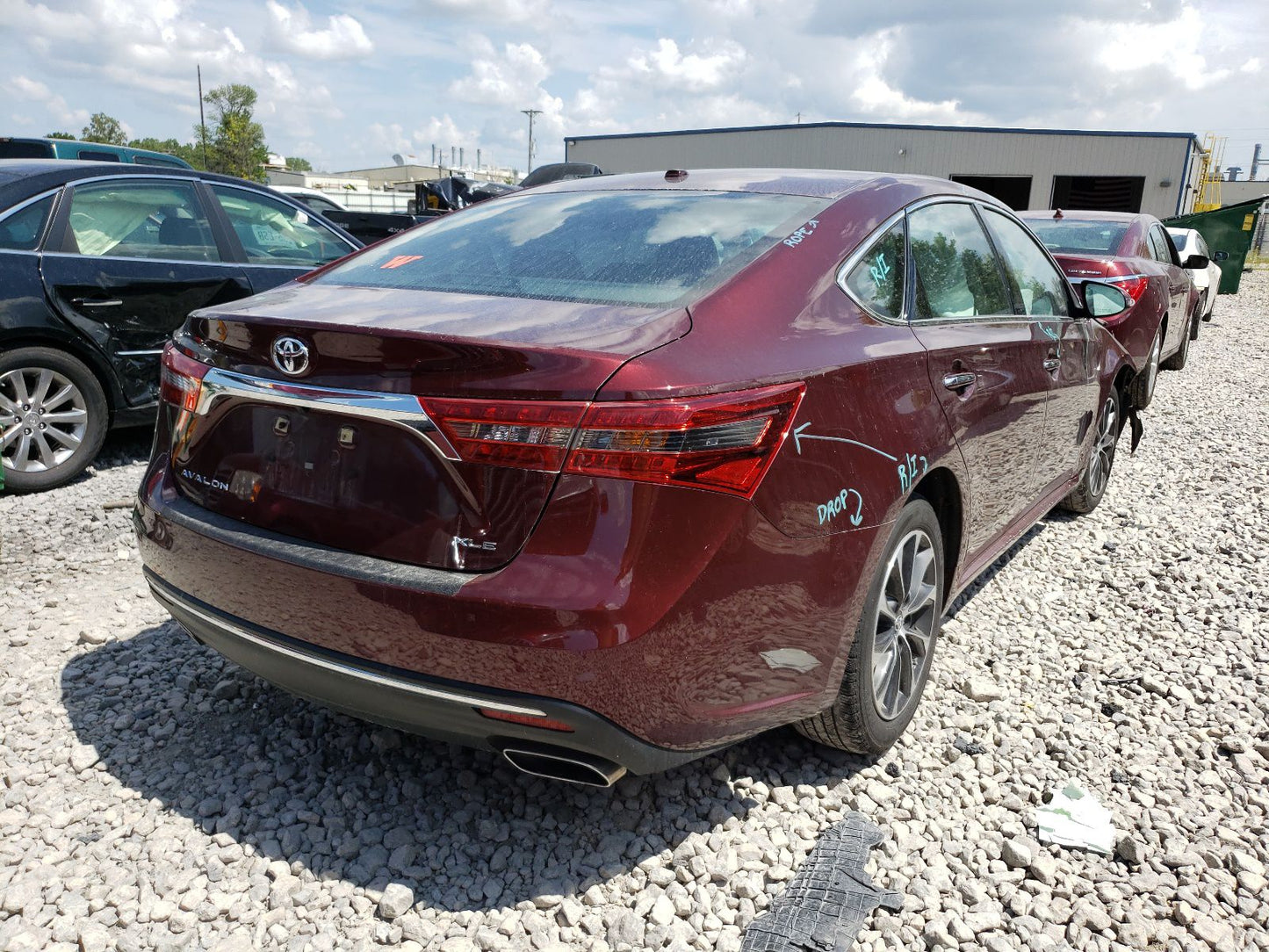 Toyota Avalon Xle 2017 Burgundy 3.5L 6 vin: 4T1BK1EB3HU249847