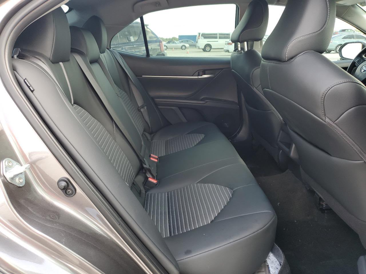 2021 Toyota Camry SE | Gray | 2.5L I4 FWD Sedan | VIN: 4T1G11AK1MU536127