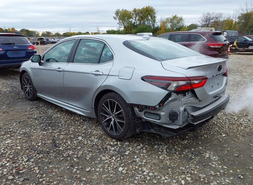 Toyota Camry SE 2024 Silver – 2.5L FWD Sedan | VIN: 4T1G11AKXRU206980