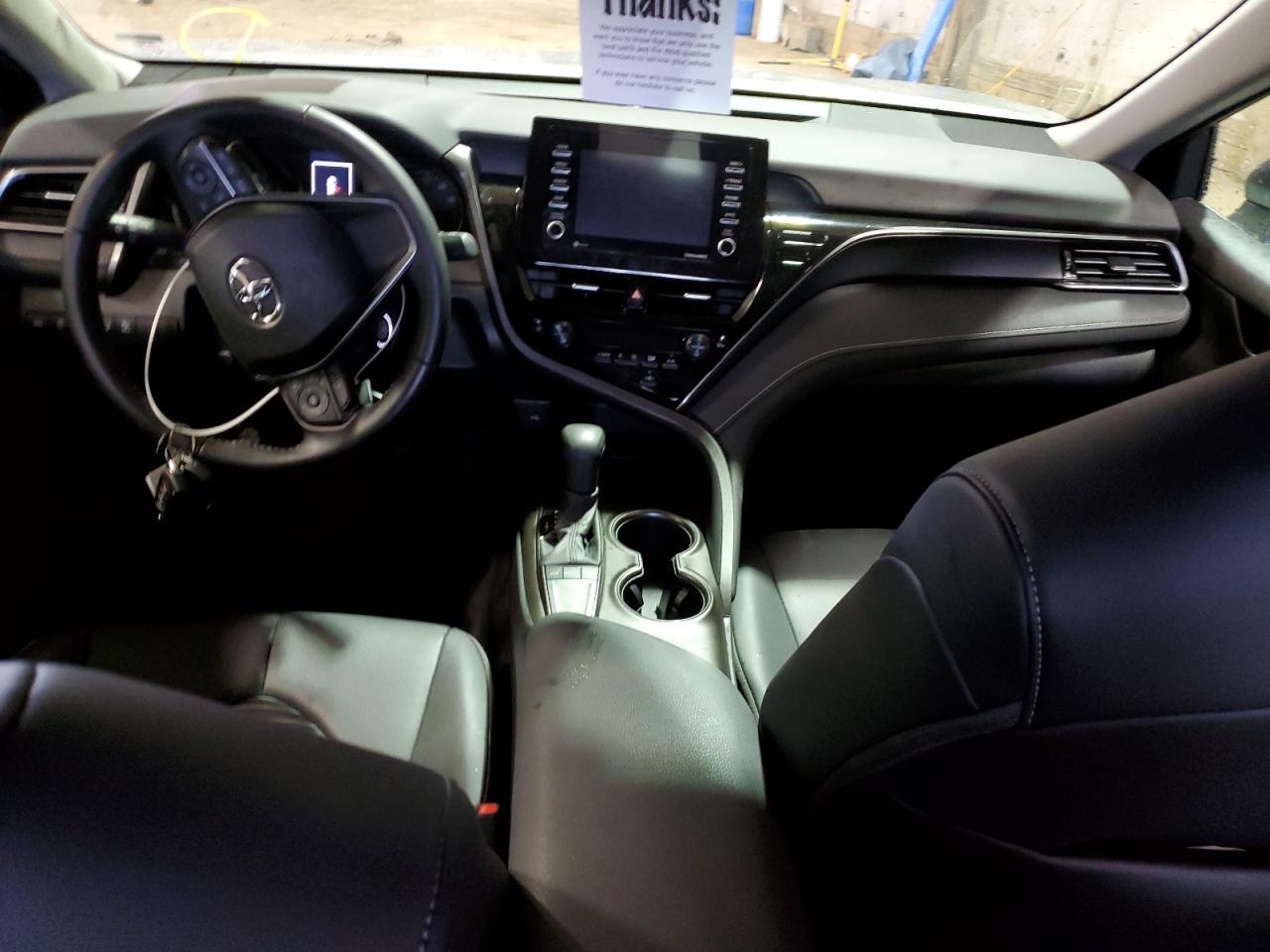 Toyota Camry SE 2024 Silver – 2.5L FWD Sedan | VIN: 4T1G11AKXRU206980
