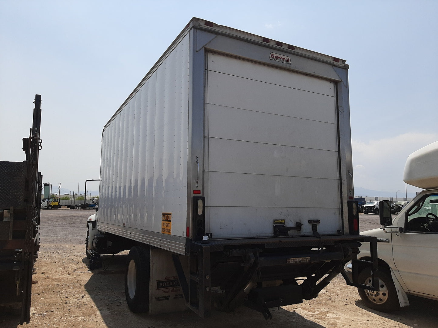 2003 INTERNATIONAL 4000 4300 - 1HTMMAAM43H595201