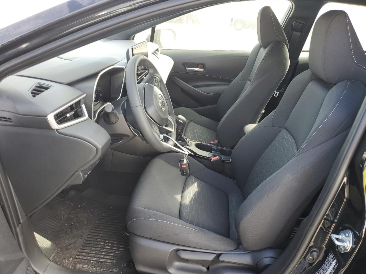 2025 TOYOTA COROLLA SE | BLACK | 2.0L 4 | VIN: JTND4MBE1S3238457