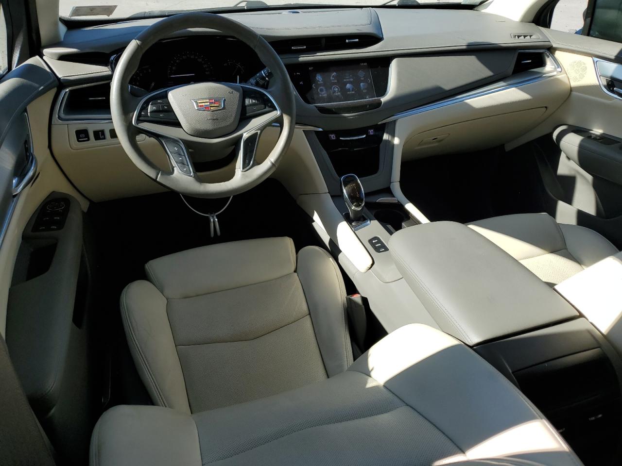 2017 CADILLAC XT5 PREMIU - 1GYKNERS9HZ273936
