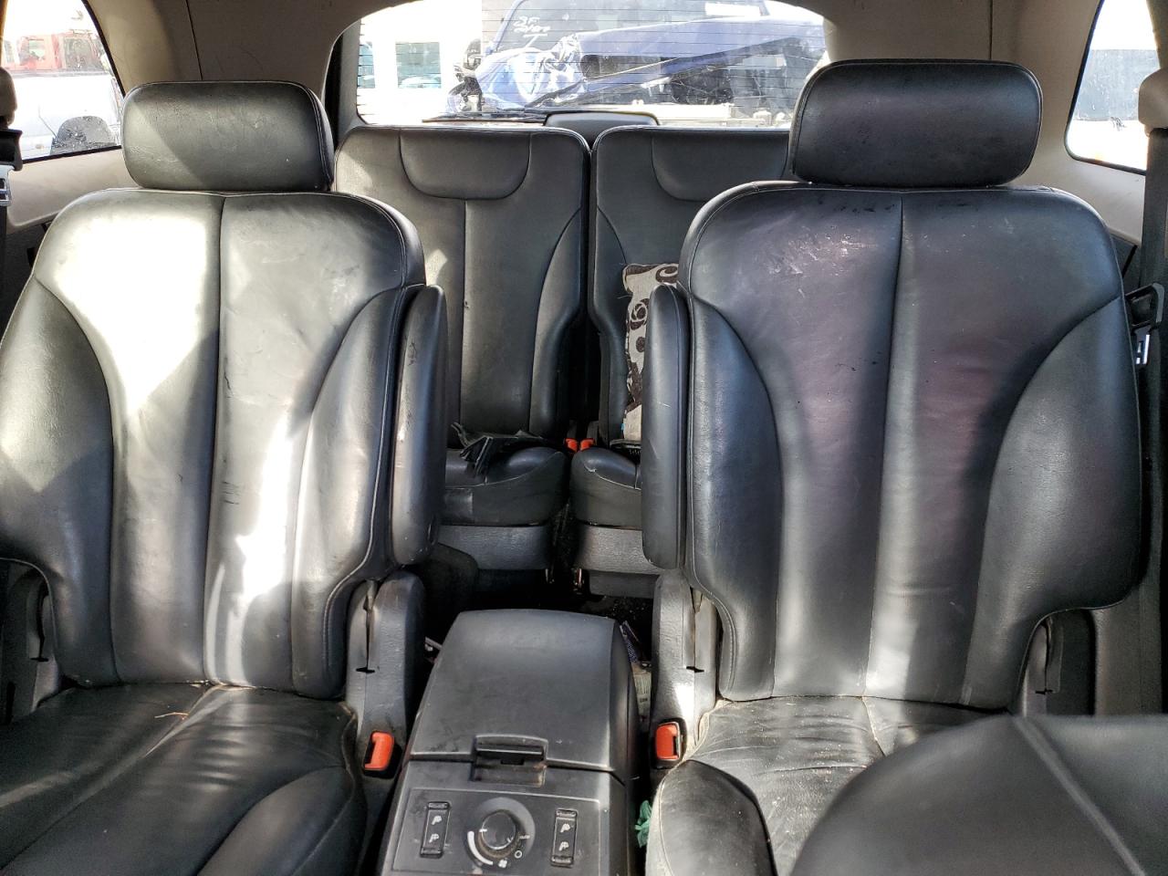 2004 CHRYSLER PACIFICA - 2C8GM68474R520428