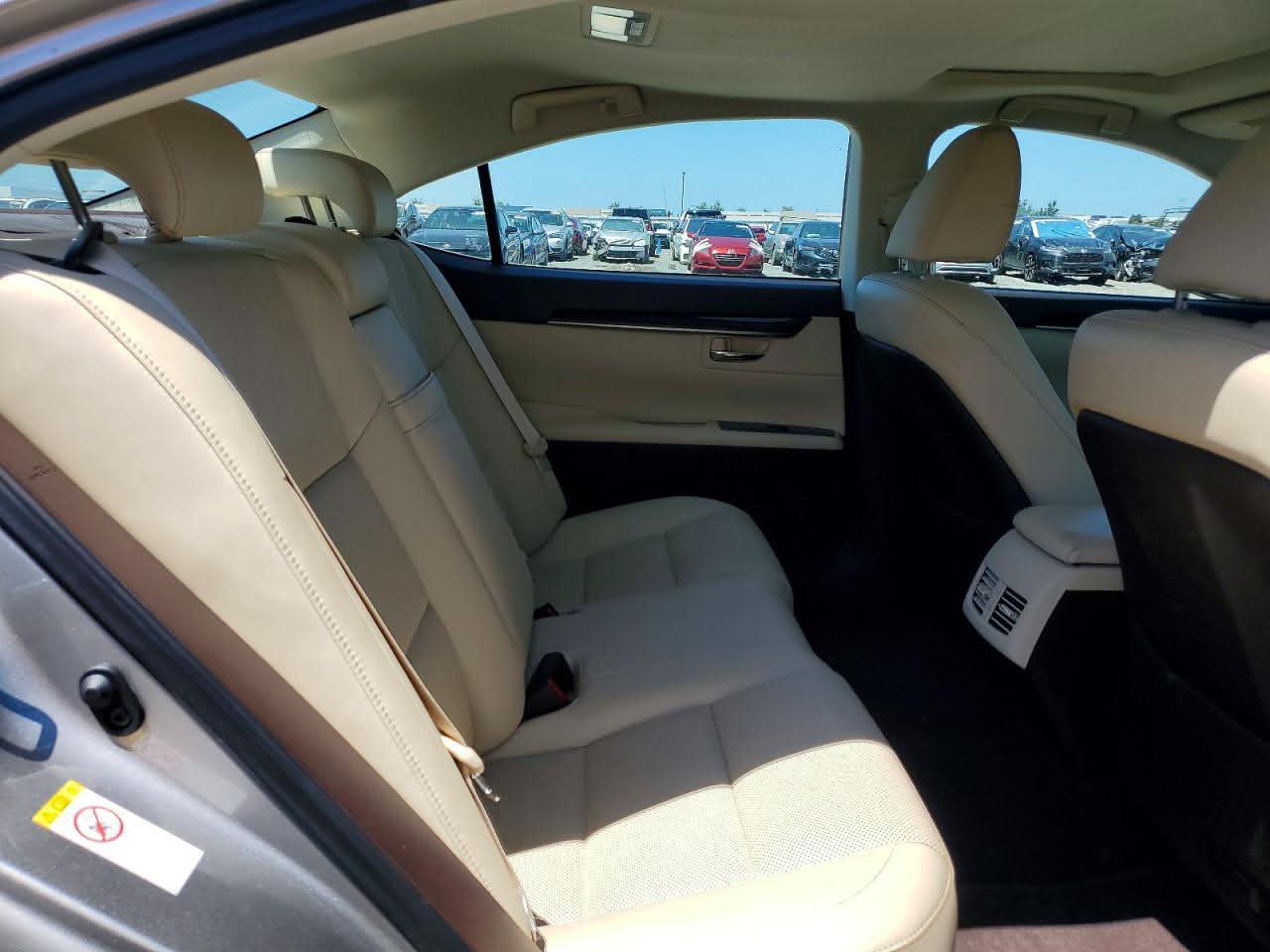 2018 Lexus ES 350 Base | Gold | 3.5L FWD | VIN: 58ABK1GGXJU104182