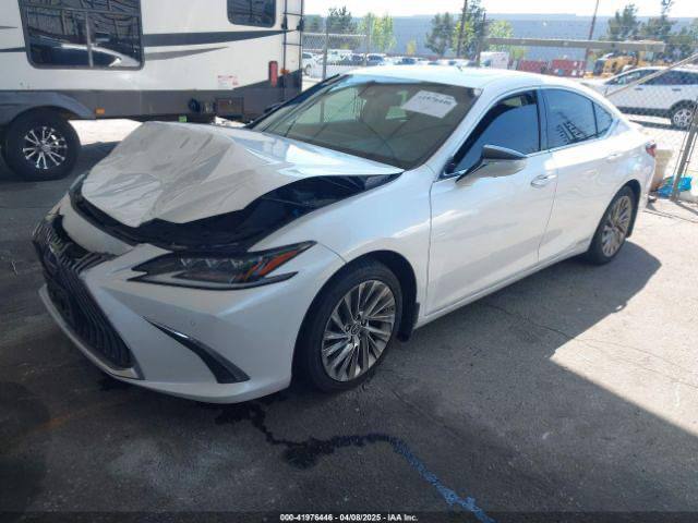 Lexus ES 300 2020 – Hybrid Luxury Sedan | VIN: 58AE21B17LU011820