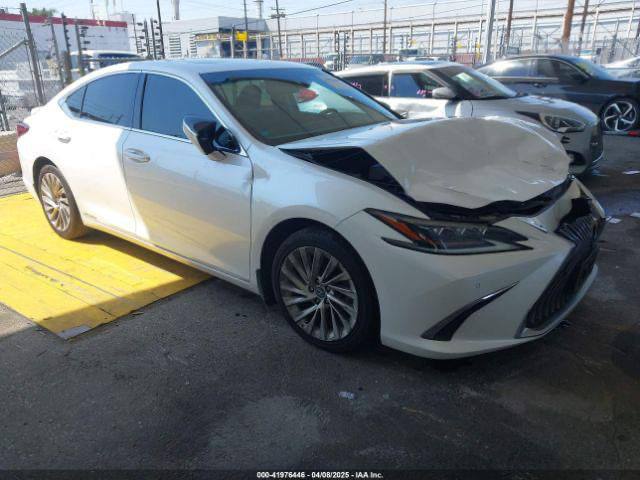 Lexus ES 300 2020 – Hybrid Luxury Sedan | VIN: 58AE21B17LU011820
