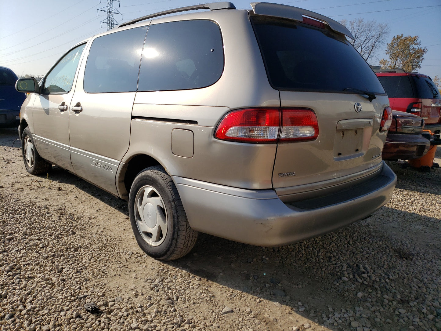 2002 TOYOTA SIENNA LE - 4T3ZF13C52U417033