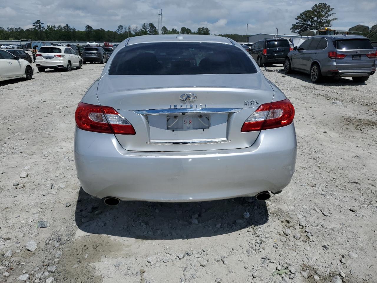 2011 INFINITI M37 X - JN1BY1AR8BM370180