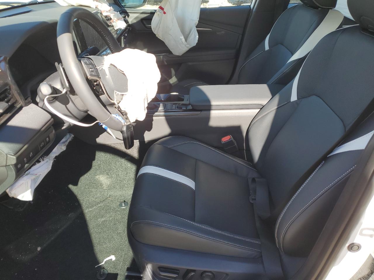TOYOTA CAMRY XSE 2025 – 2.5L 4 Performance Vehicle | VIN: 4T1DBADK0SU506786