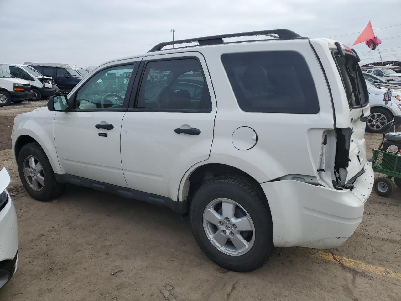 2011 FORD ESCAPE XLT - 1FMCU0D73BKB58702