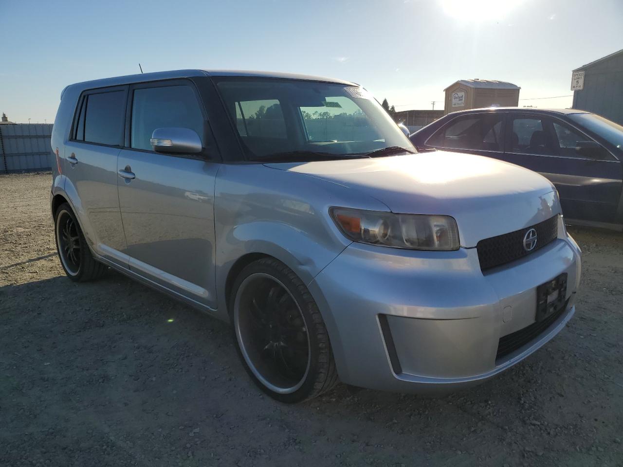2008 TOYOTA SCION XB - JTLKE50E581015705