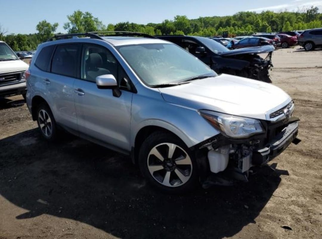 SUBARU FORESTER 2018 SILVER AUTOMATIC 2.5L JF2SJAEC4JH519264