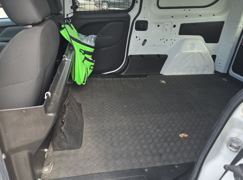 Ram ProMaster City Cargo Van 2021 Tradesman SLT – 2.4L FWD Automatic | VIN: ZFBHRFBB2M6U56288