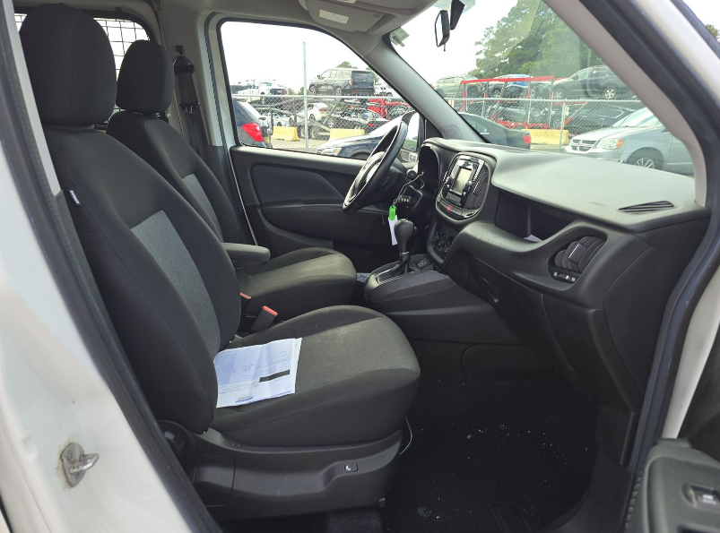 Ram ProMaster City Cargo Van 2021 Tradesman SLT – 2.4L FWD Automatic | VIN: ZFBHRFBB2M6U56288