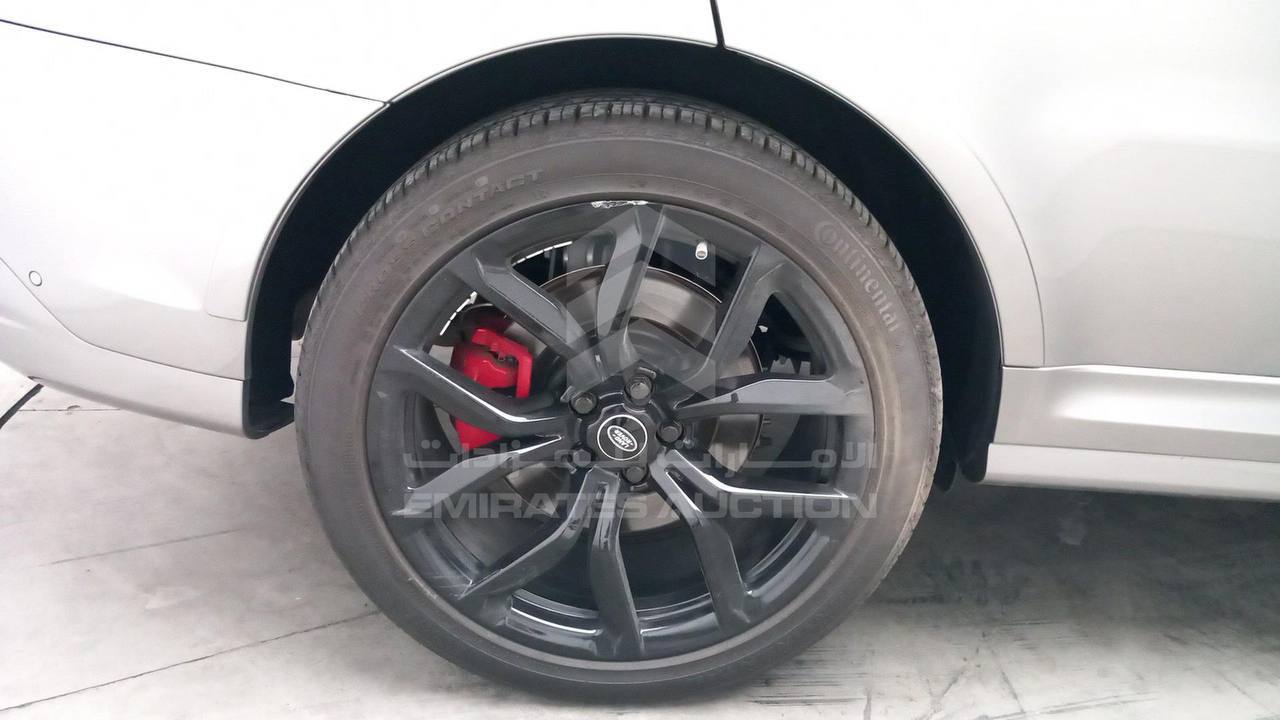 2022 Range Rover Sport SVR – VIN: SALWZ2RE2NA234662  8,722 km  Emirates Auction