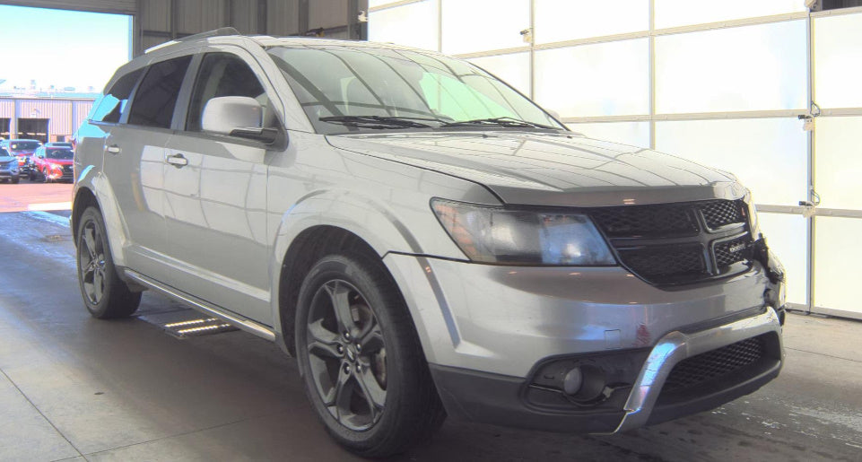 2020 Dodge Journey Crossroad | 2.4L FWD Automatic | VIN: 3C4PDCGB3LT220218