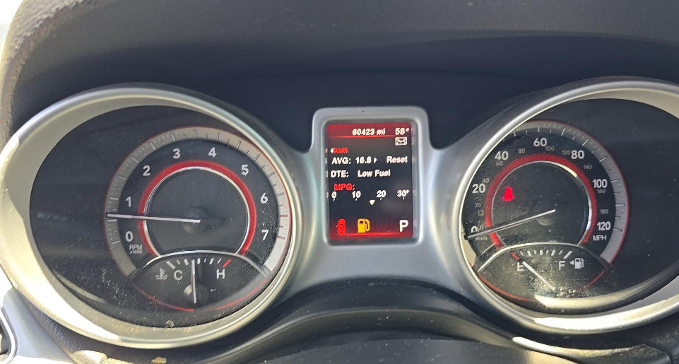 2020 Dodge Journey Crossroad | 2.4L FWD Automatic | VIN: 3C4PDCGB3LT220218