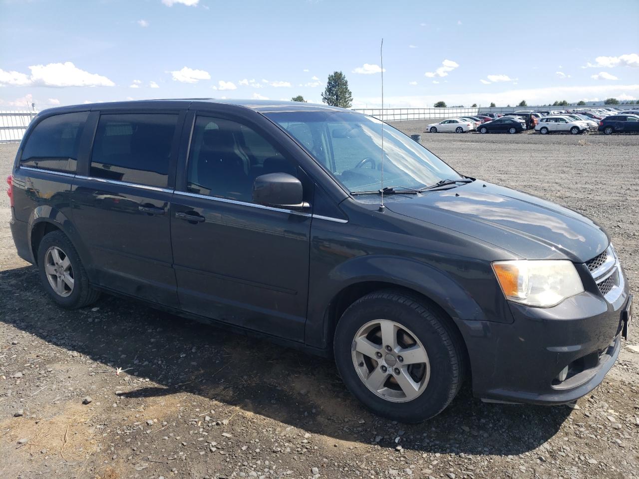 2012 DODGE GRAND CARA - 2C4RDGDG9CR111393