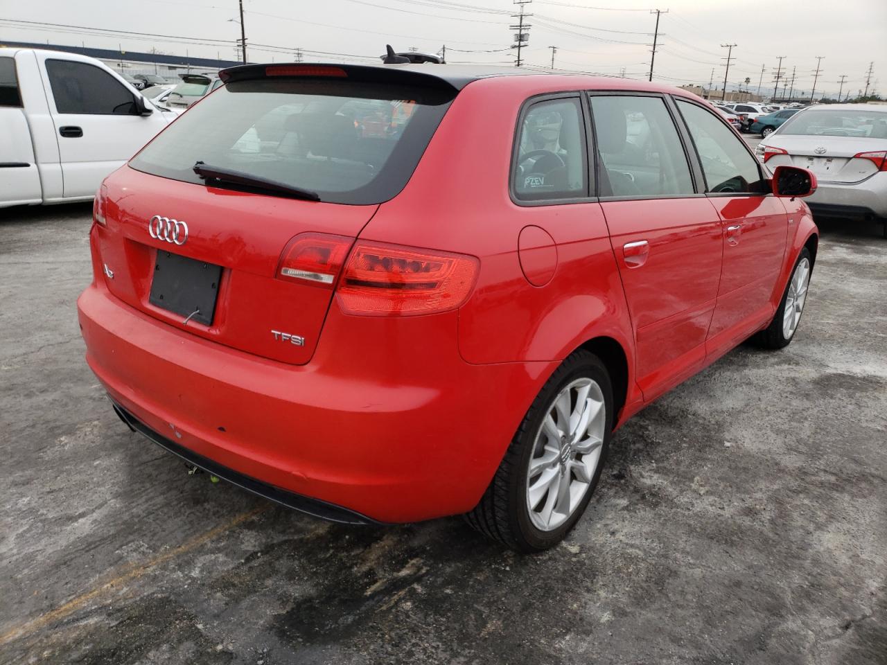 2011 AUDI A3 PREMIUM - WAUBEAFMXBA018011