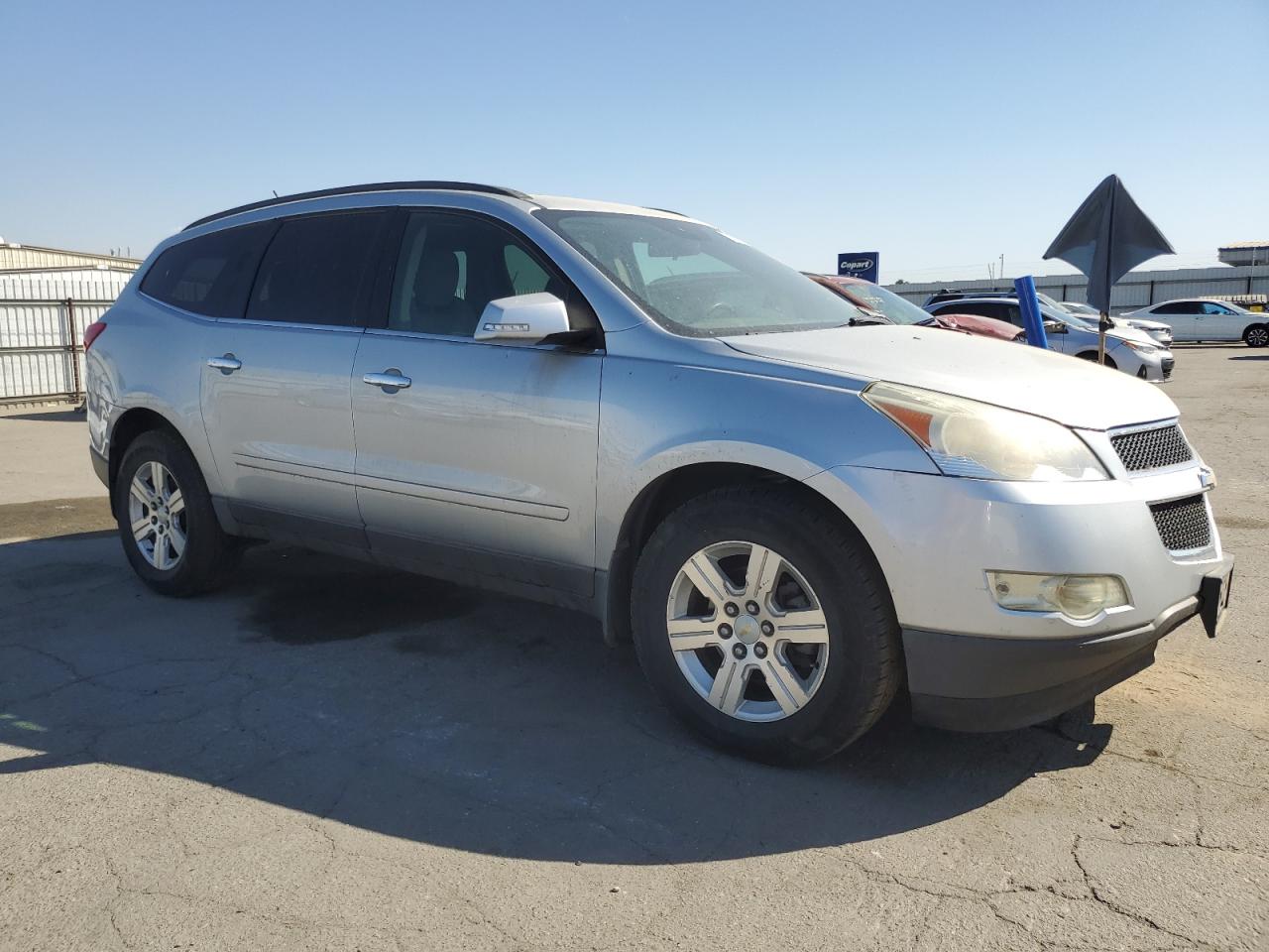 2011 CHEVROLET TRAVERSE L - 1GNKVGED8BJ300842