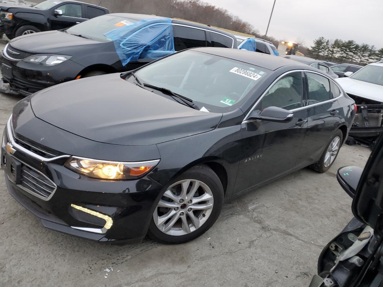 2018 CHEVROLET MALIBU LT - 1G1ZD5ST5JF247795