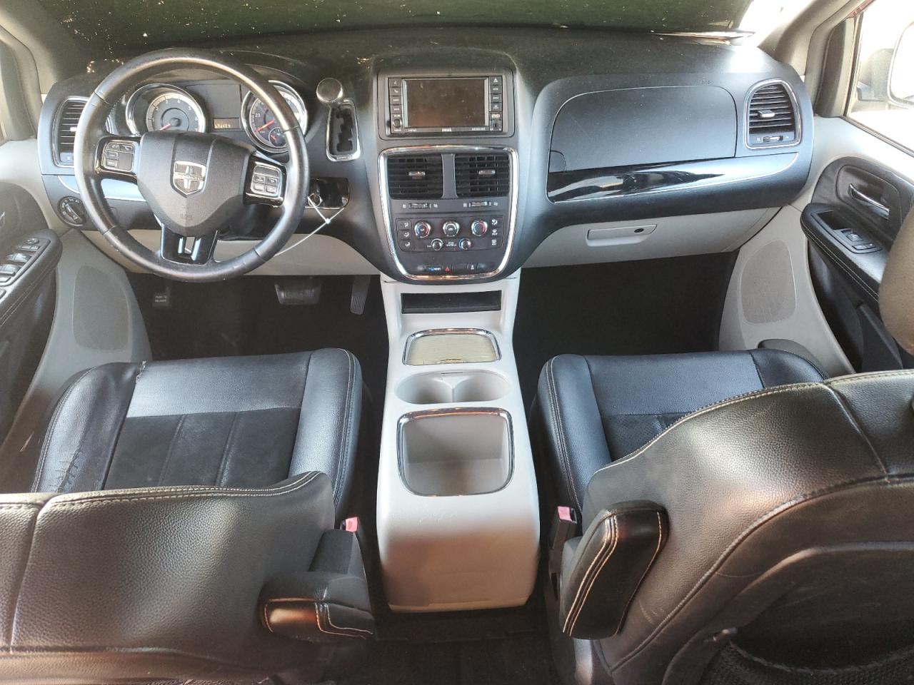 2017 DODGE GRAND CARA - 2C4RDGCG9HR807034