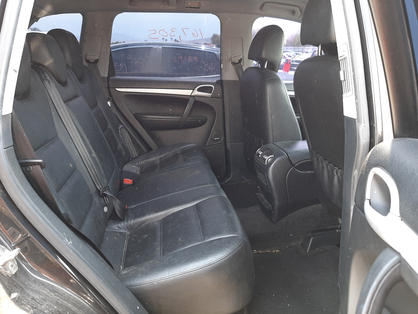 2005 PORSCHE CAYENNE S - WP1AB29P85LA63264
