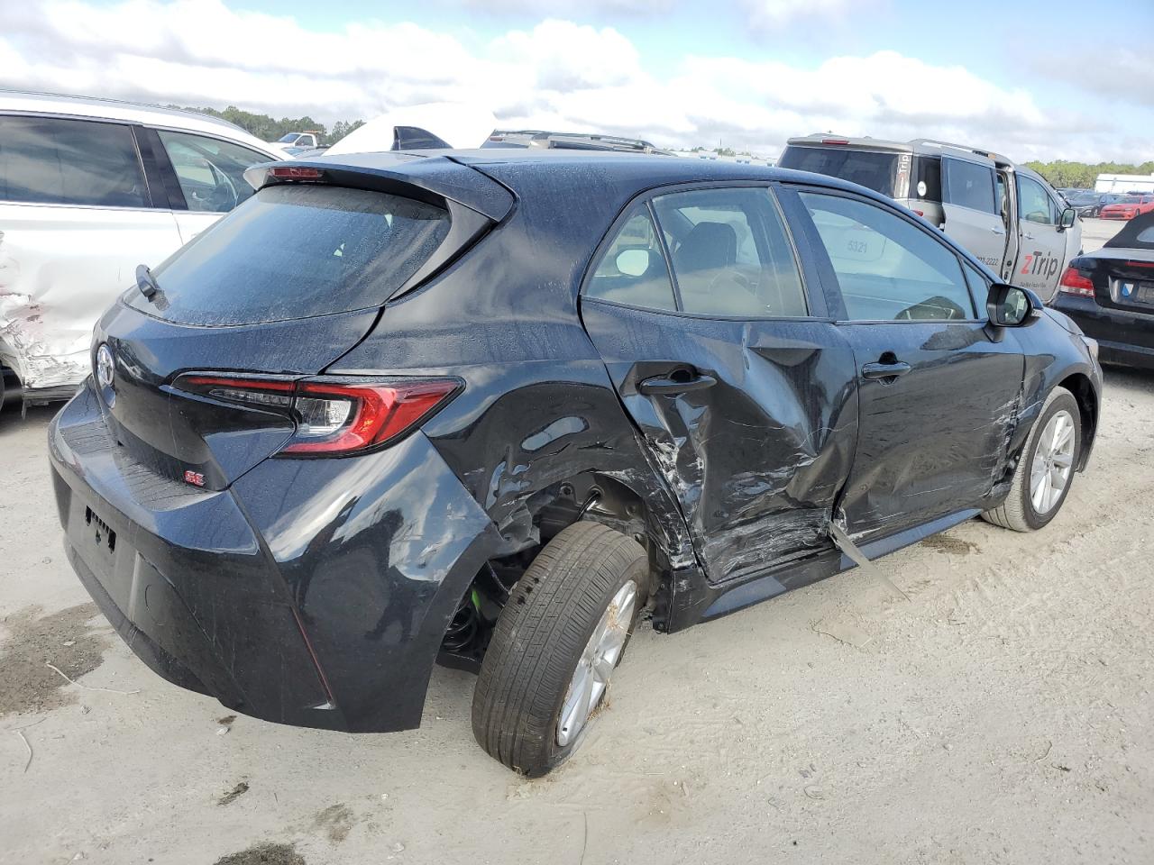 2025 TOYOTA COROLLA SE | BLACK | 2.0L 4 | VIN: JTND4MBE1S3238457