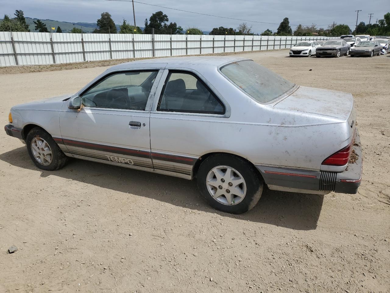 1986 FORD TEMPO GL - 1FABP19S7GK239905 — photo 2