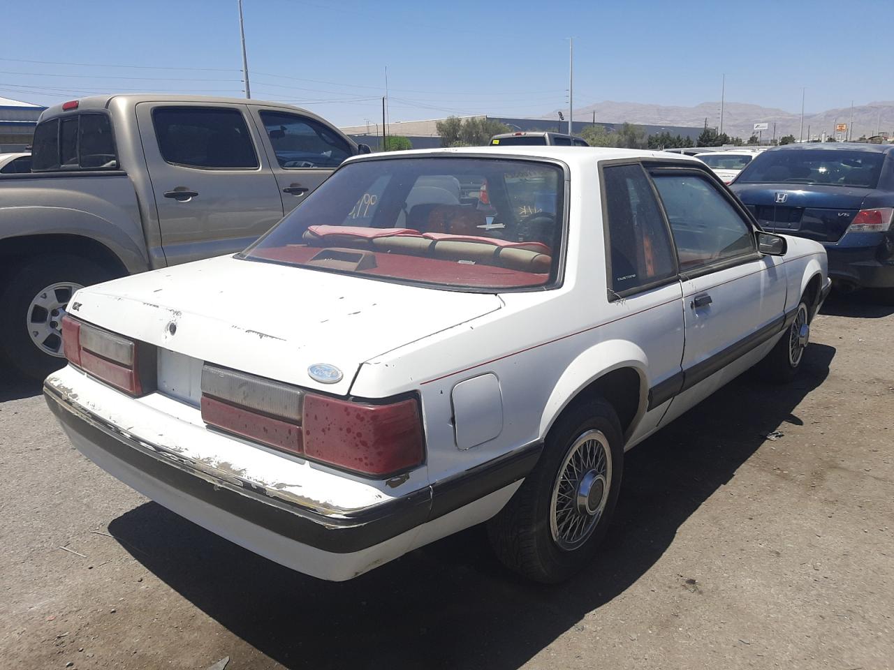 1988 FORD MUSTANG LX - 1FABP40A9JF274161 — photo 4