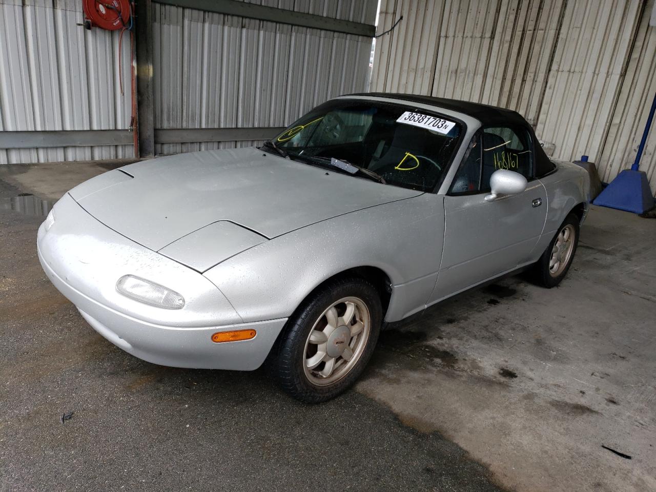 1992 MAZDA MX-5 MIATA - JM1NA3518N1303485 — photo 1