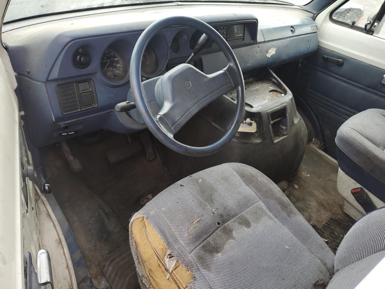 1994 DODGE RAM VAN B2 - 2B7HB21Y2RK564385 — photo 8