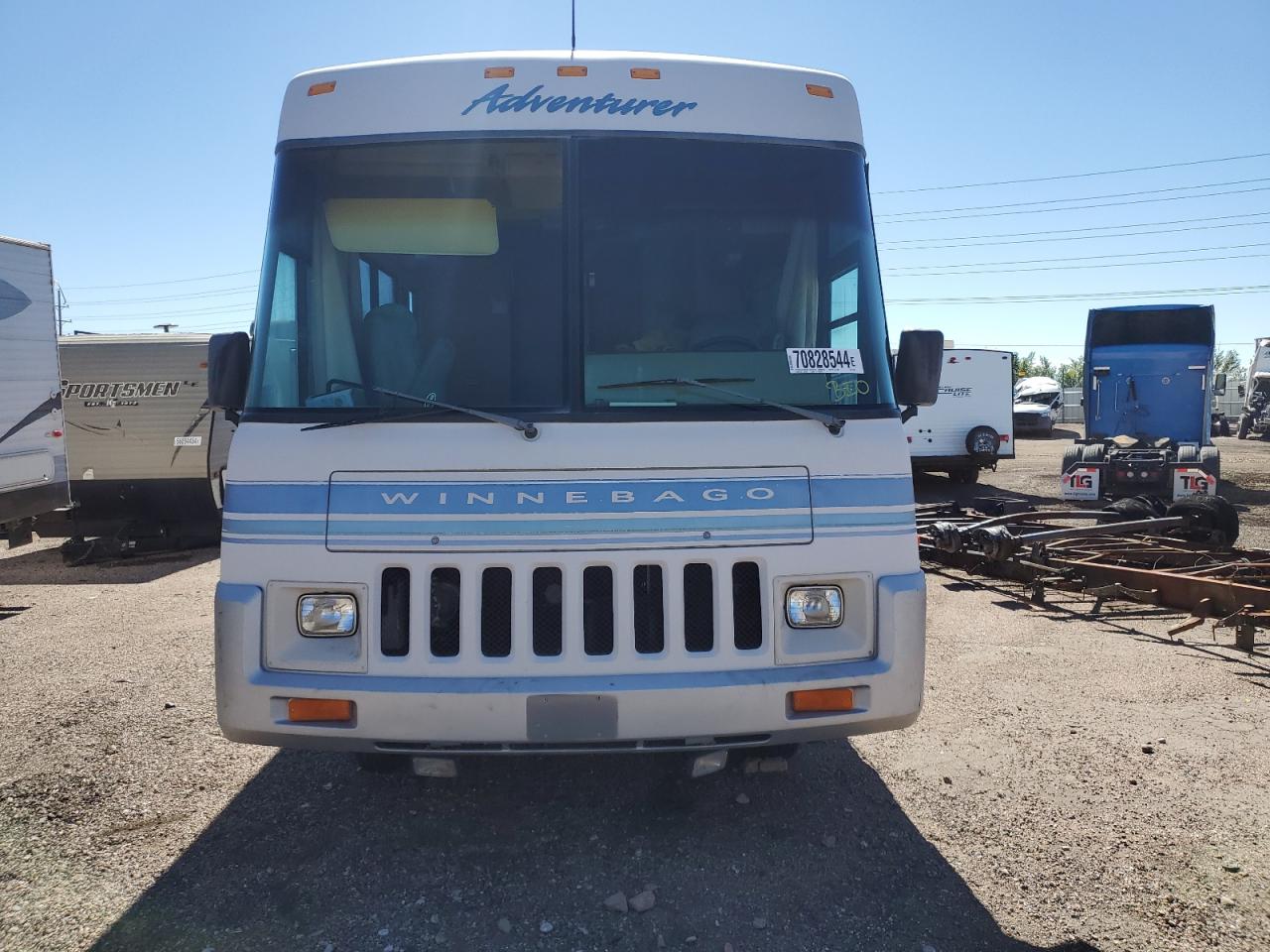 1995 WINNEBAGO TRAILER - 1GBKP37N6S3312546 — photo 8
