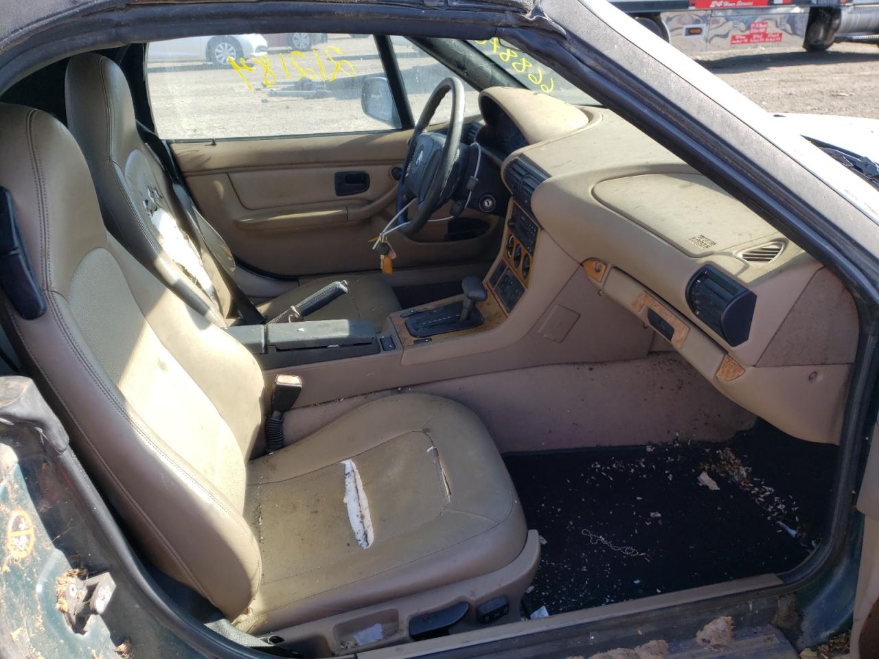 1996 BMW Z3 1.9 - 4USCH7327TLB70092 — photo 5