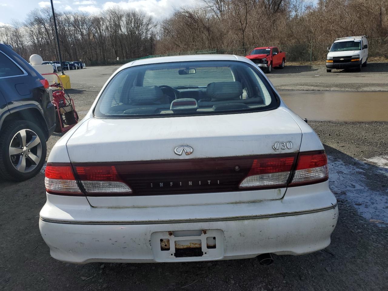 1998 INFINITI I30 - JNKCA21A7WT625062 — photo 6