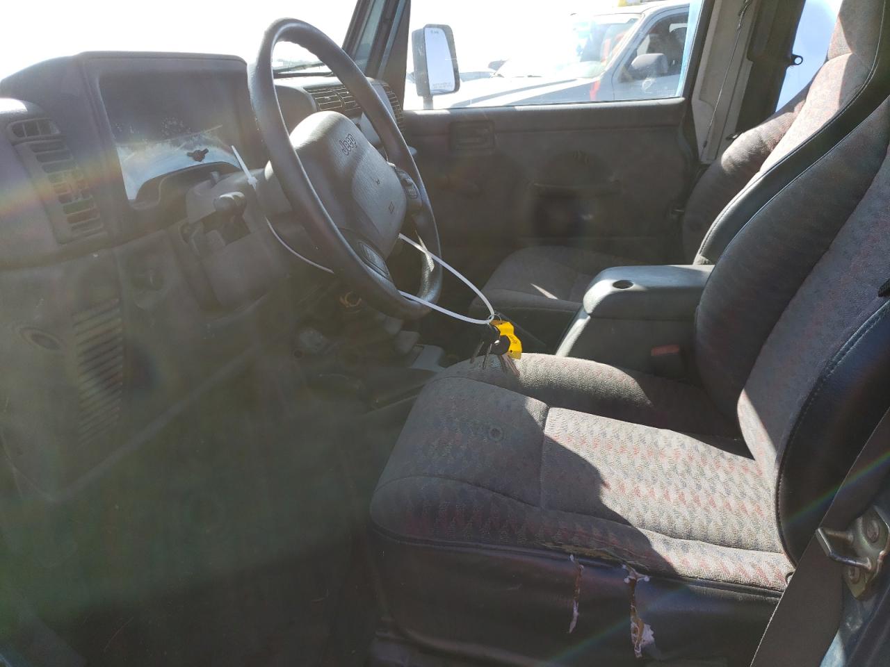 1999 JEEP WRANGLER / - 1J4FY19S2XP462505 — photo 6