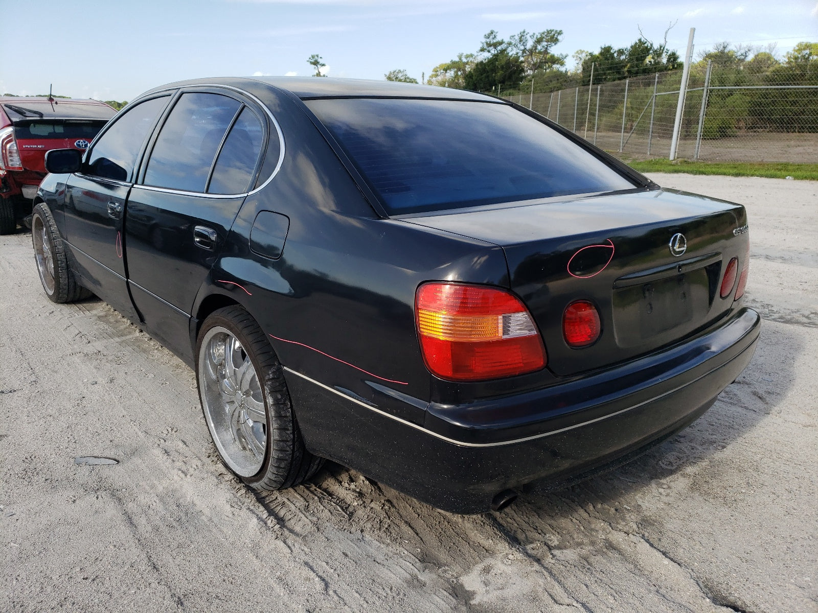 1999 LEXUS GS 300 - JT8BD68S5X0073430 — photo 3